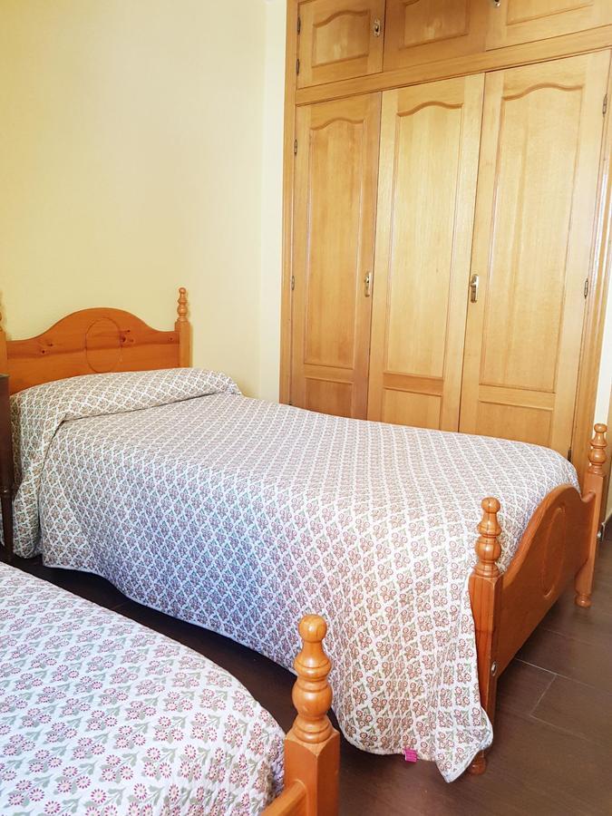 Hostal Puerta Bonita Vista Alegre Madrid Exteriör bild